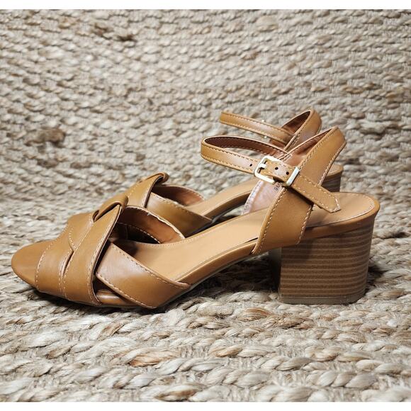 A.N.A A New Approach Sandals Women's 9 M Ana Luster Cognac Shoes New - Picture 2 of 10